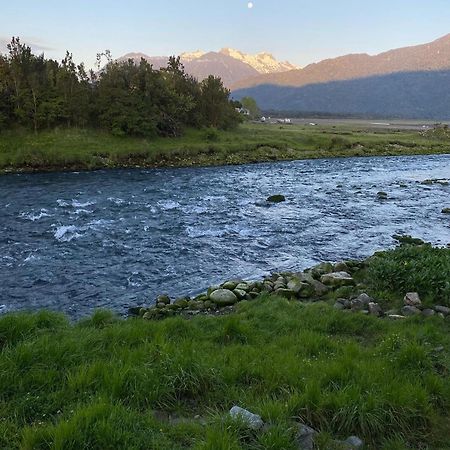 Cabanas & Tinajas Entre Volcanes Hornopiren Εξωτερικό φωτογραφία