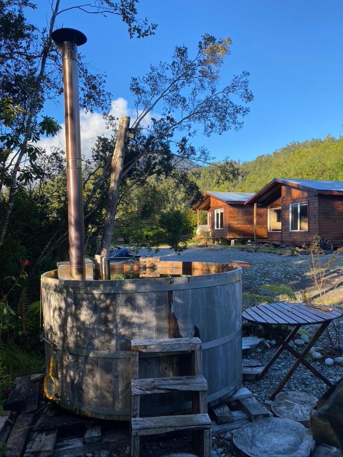 Cabanas & Tinajas Entre Volcanes Hornopiren Εξωτερικό φωτογραφία