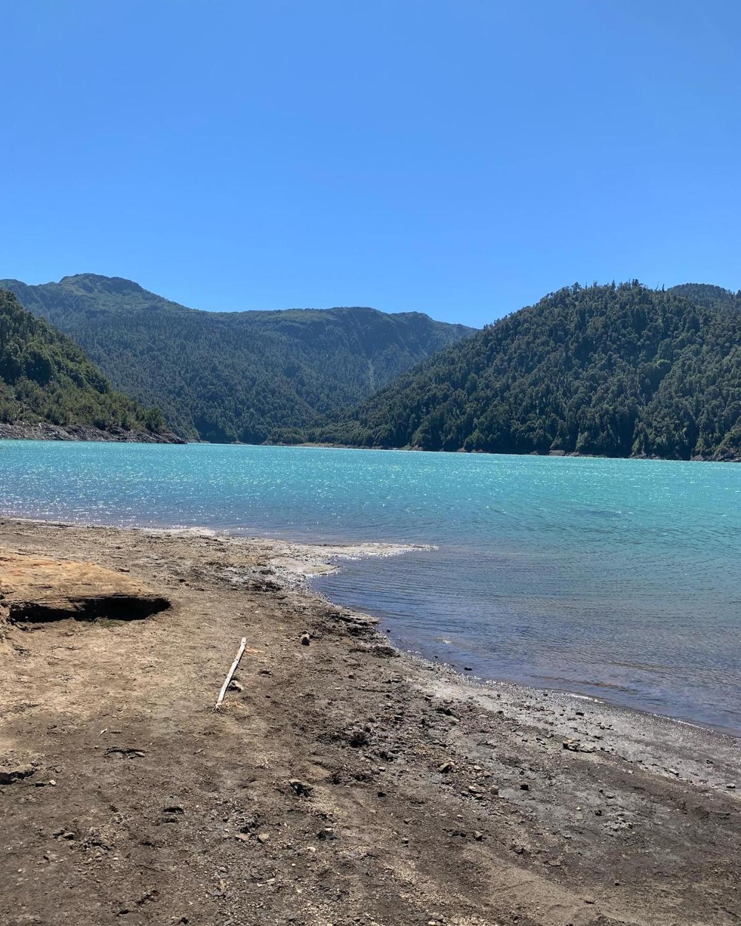 Cabanas & Tinajas Entre Volcanes Hornopiren Εξωτερικό φωτογραφία